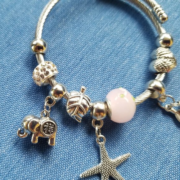 🐘🪶Silver-tone Charm Cable ADJUSTING ONE--SIZE-FITS-MOST Bracelet - NWOT🪶🐘 - Picture 4 of 6
